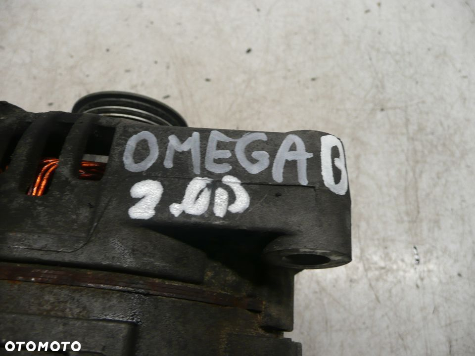 OPEL OMEGA B LIFT 2.0DTI ALTERNATOR 120A 0124515080 - 4