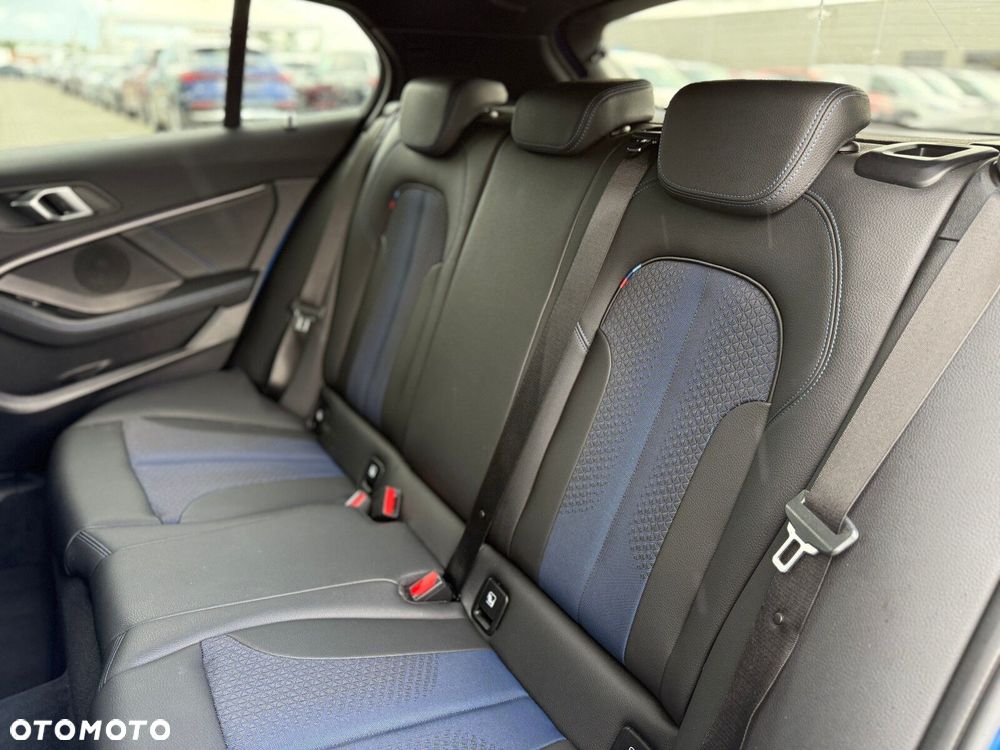 BMW Seria 1 - 12