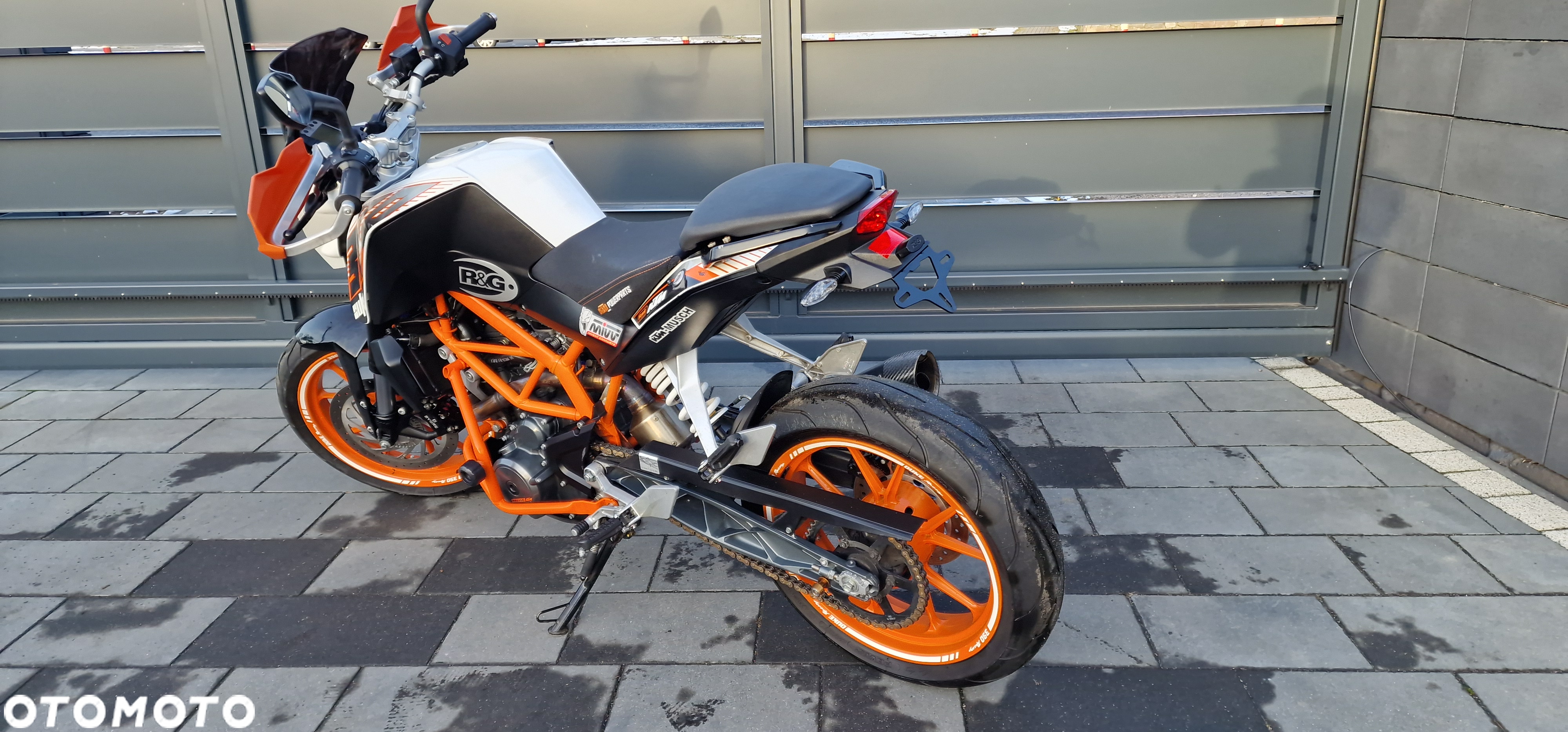KTM Duke - 16