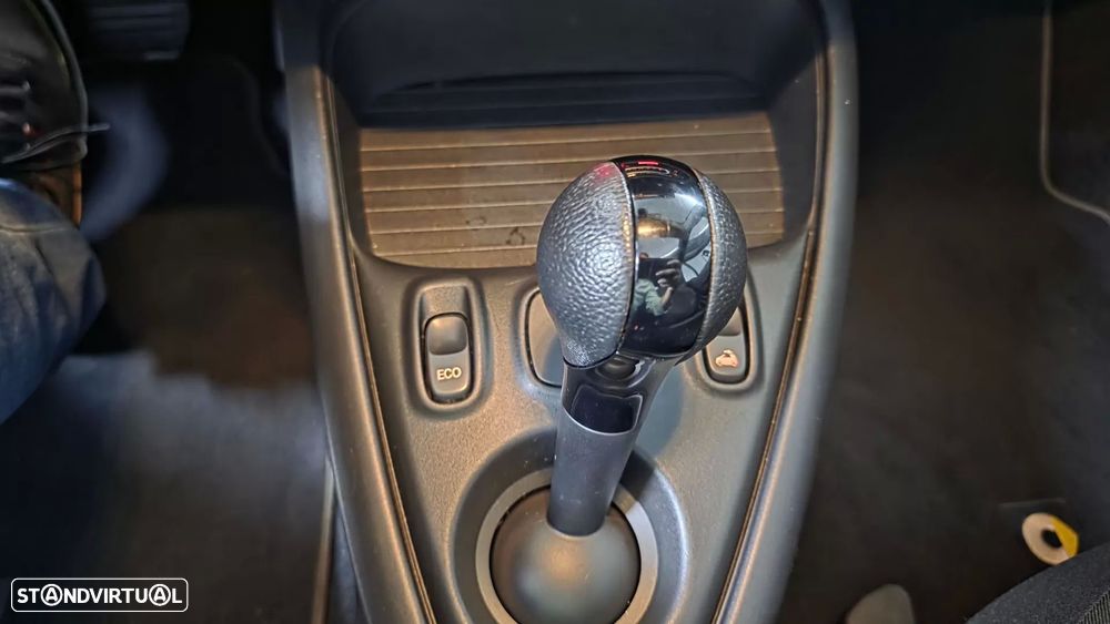 Smart Fortwo Cabrio EQ - 12