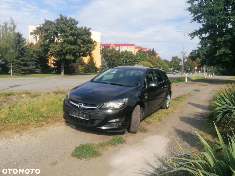 Opel Astra - 2