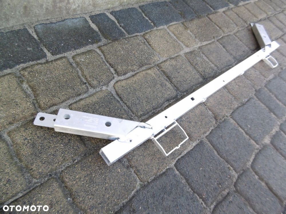 volvo s60, v60 ii 2018r> - belka pod chłodnicę - 2