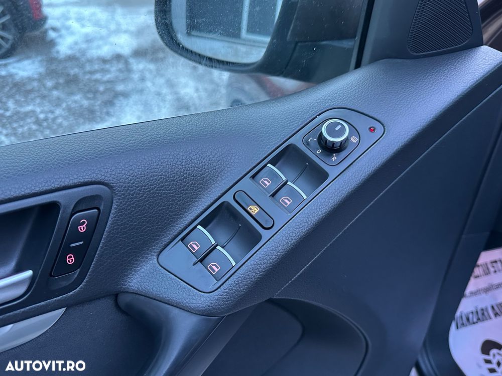 Volkswagen Tiguan - 15