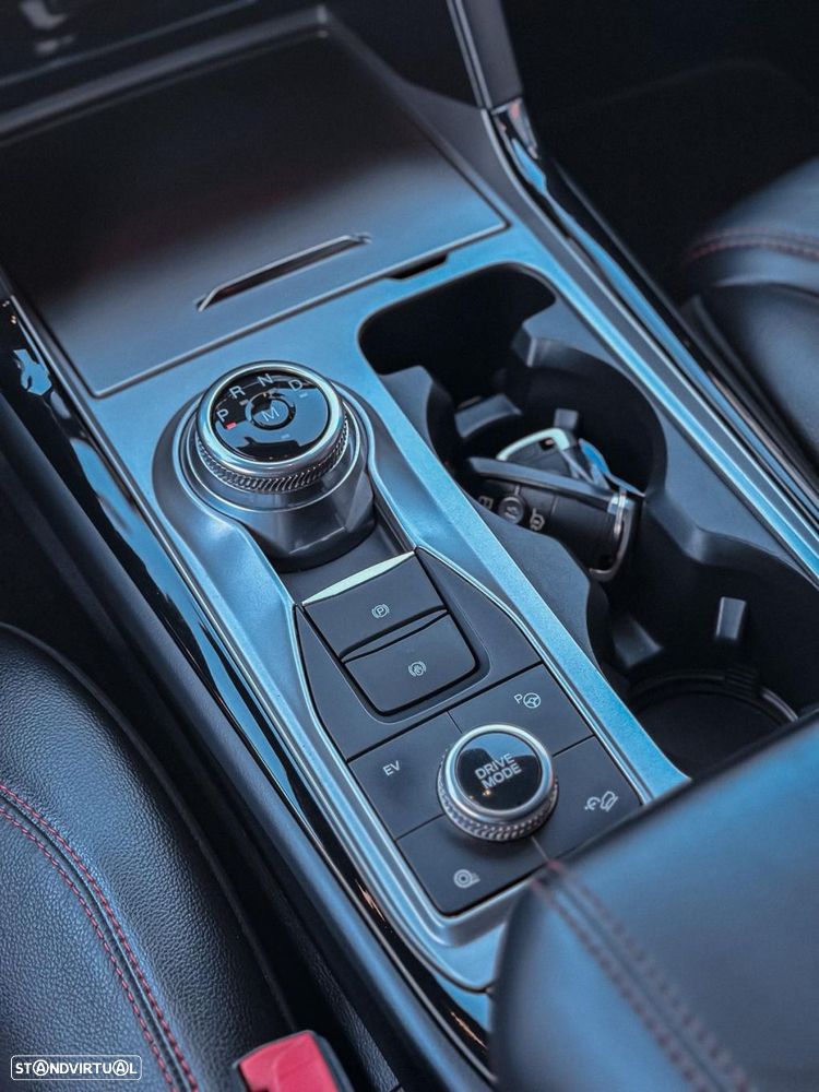 Ford Explorer 3.0 EcoBoost PHEV ST-Line - 17