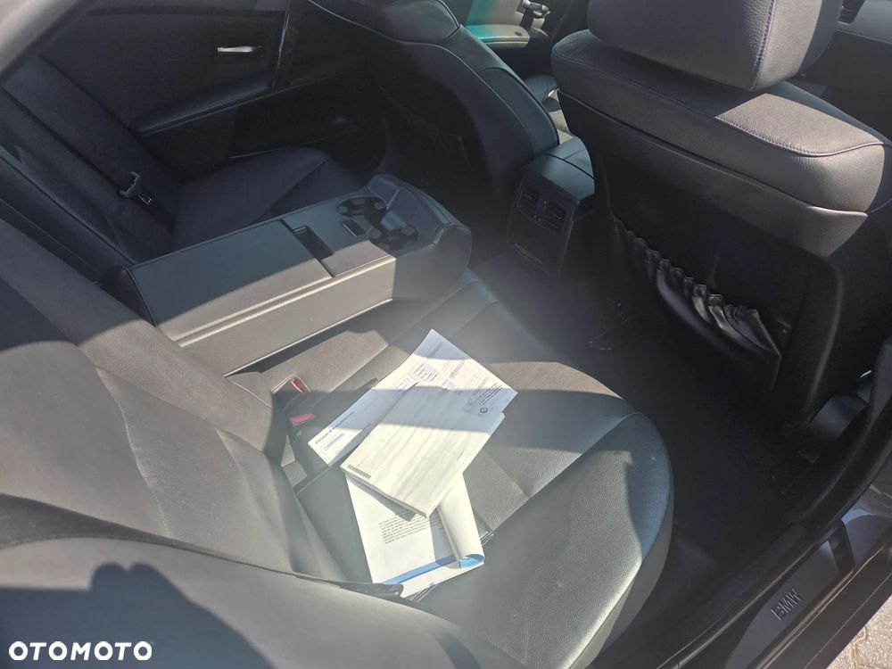 BMW Seria 5 535d - 19