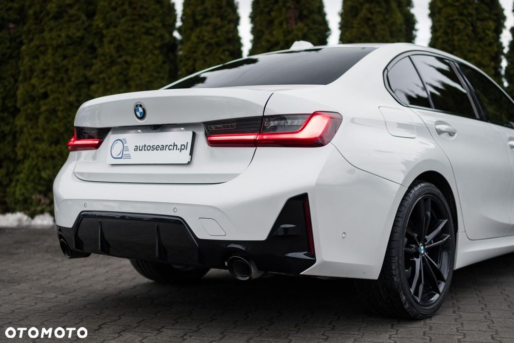 BMW Seria 3 320d xDrive M Sport sport - 41