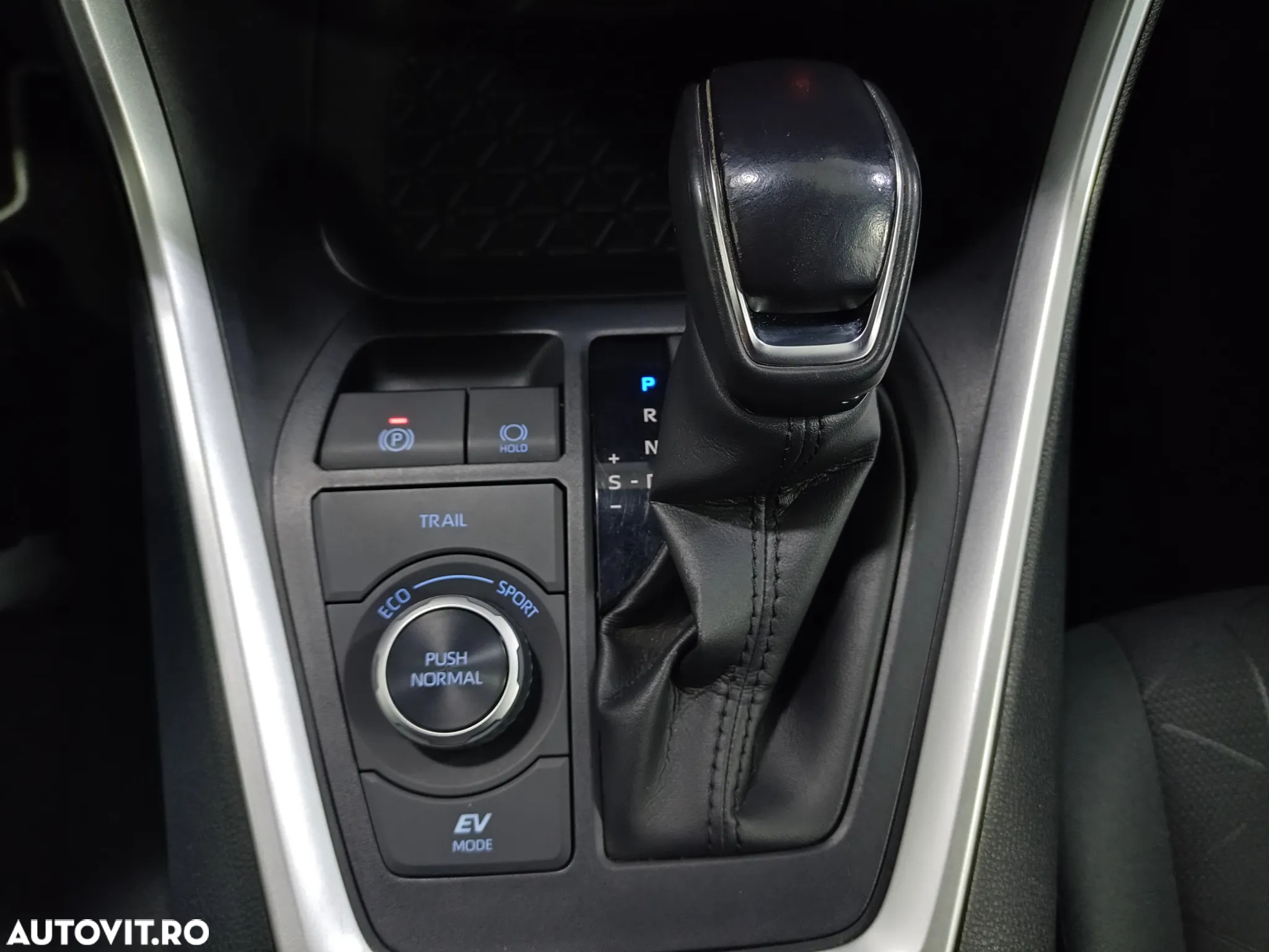 Toyota RAV4 2.5 Hybrid VVT-iE 4x4 Active - 18