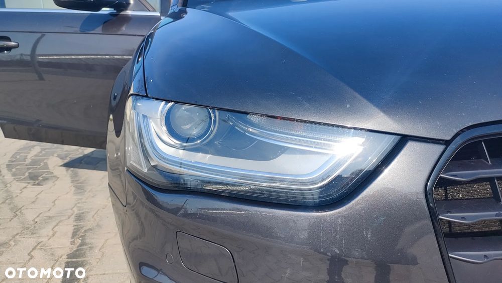 Audi A4 Avant 2.0 TDI DPF clean diesel quattro S tronic S line Sportpaket - 22
