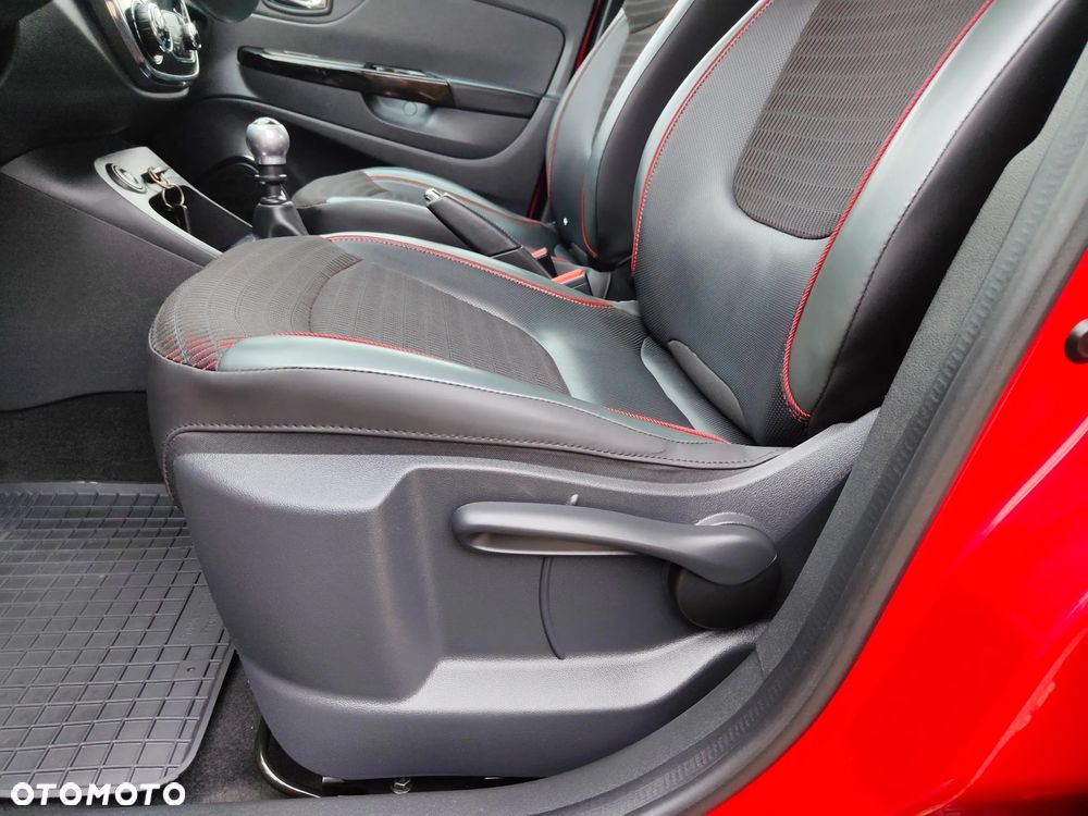 Renault Captur ENERGY TCe 120 Intens - 24