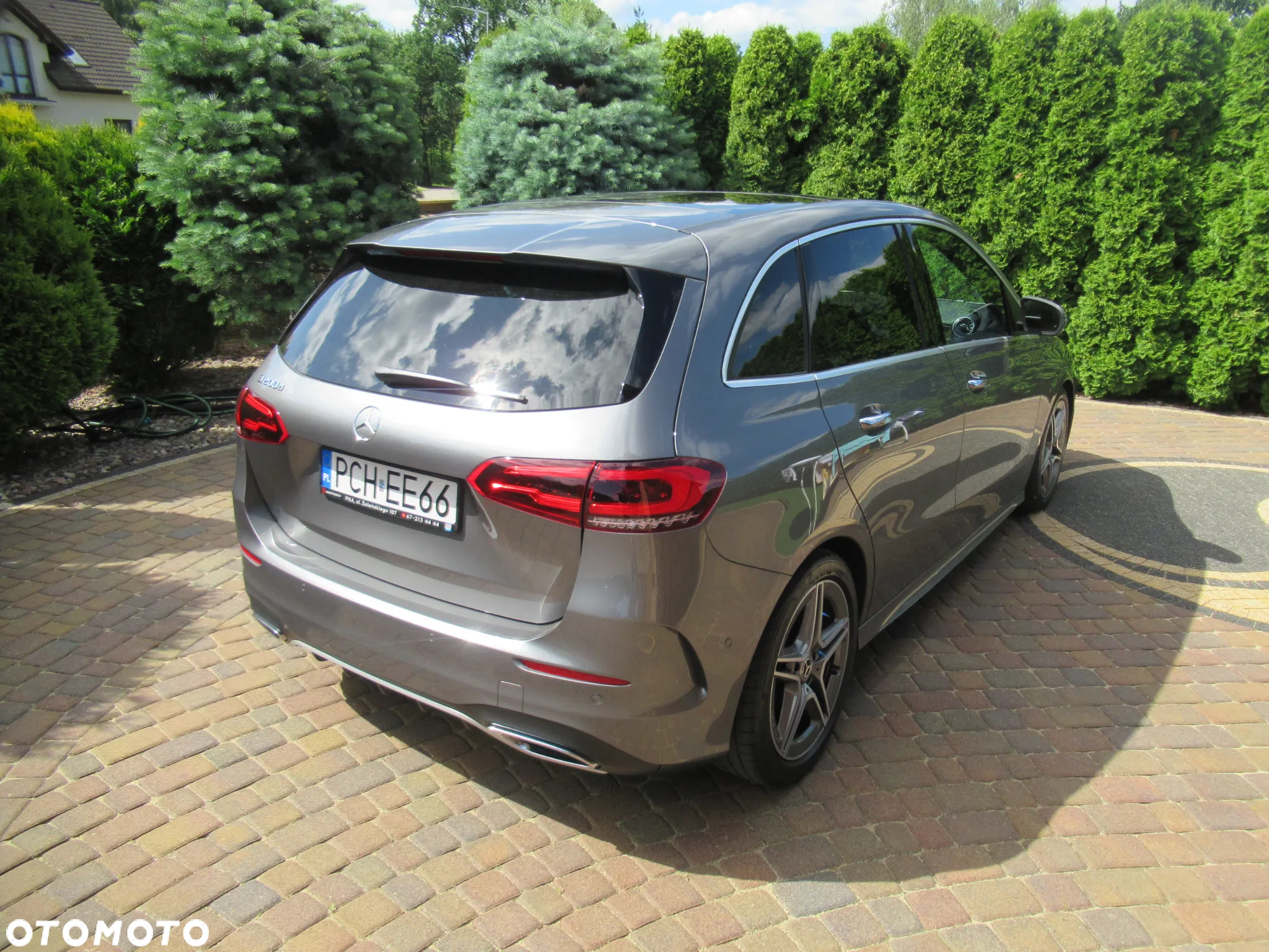 Mercedes-Benz Klasa B 200 d AMG Line 8G-DCT - 5