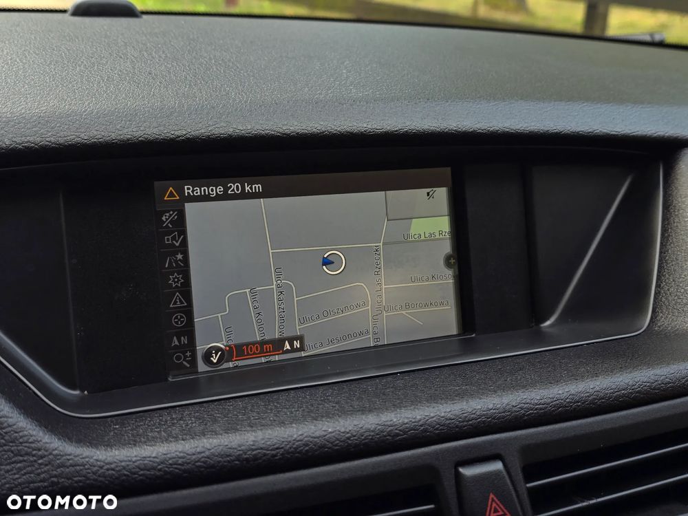 BMW X1 sDrive18i - 8