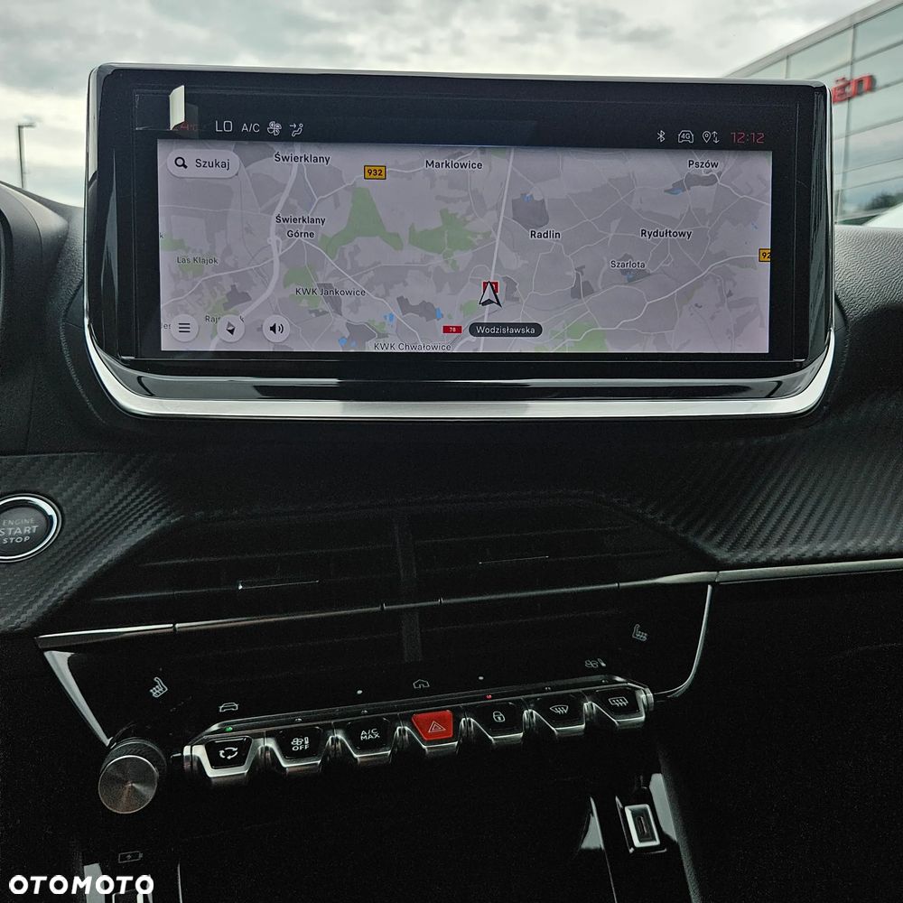Peugeot 2008 PureTech 100 Allure S&S BVM6 - 19