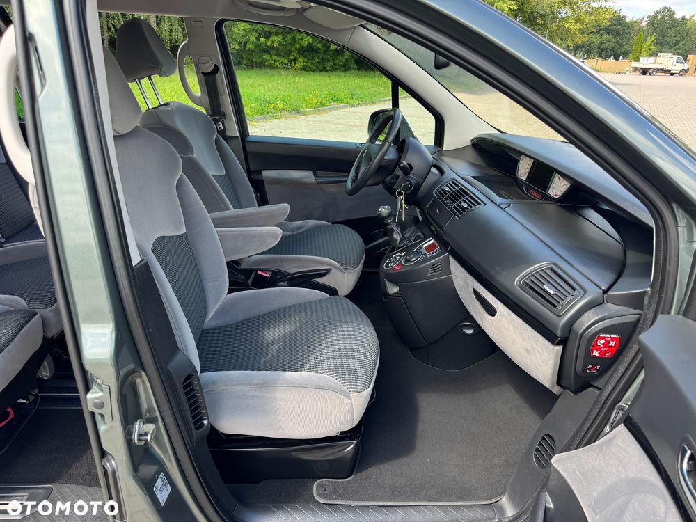 Citroën C8 HDi 165 Exclusive - 6
