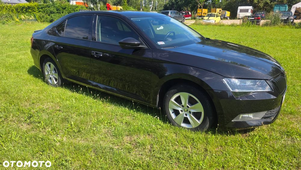 Skoda Superb 2.0 TDI Active - 4