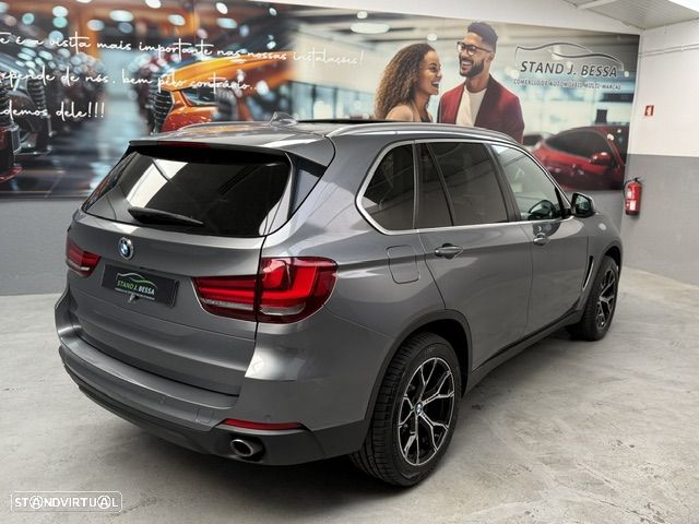 BMW X5 25 d sDrive Comfort 7L - 3