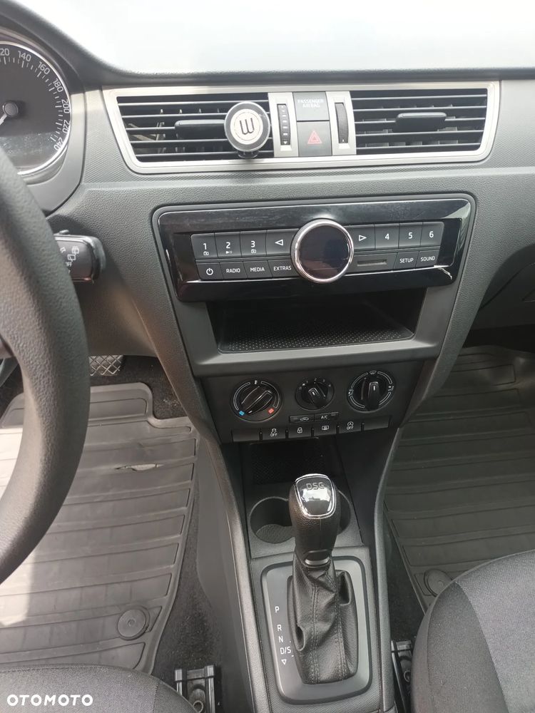 Skoda RAPID 1.2 TSI Active Max DSG - 5