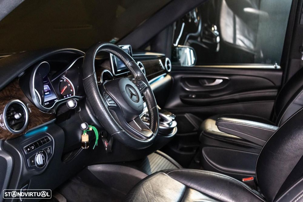 Mercedes-Benz V 250 d - 24