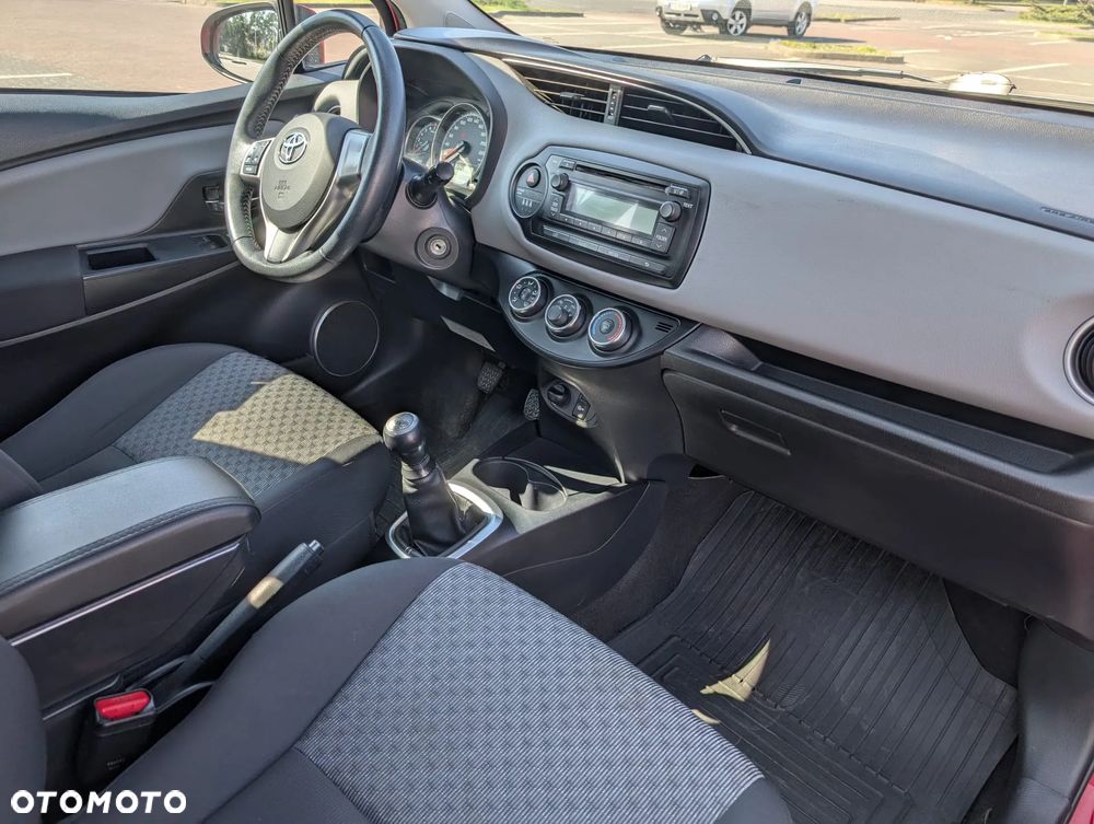 Toyota Yaris 1.0 Active - 7