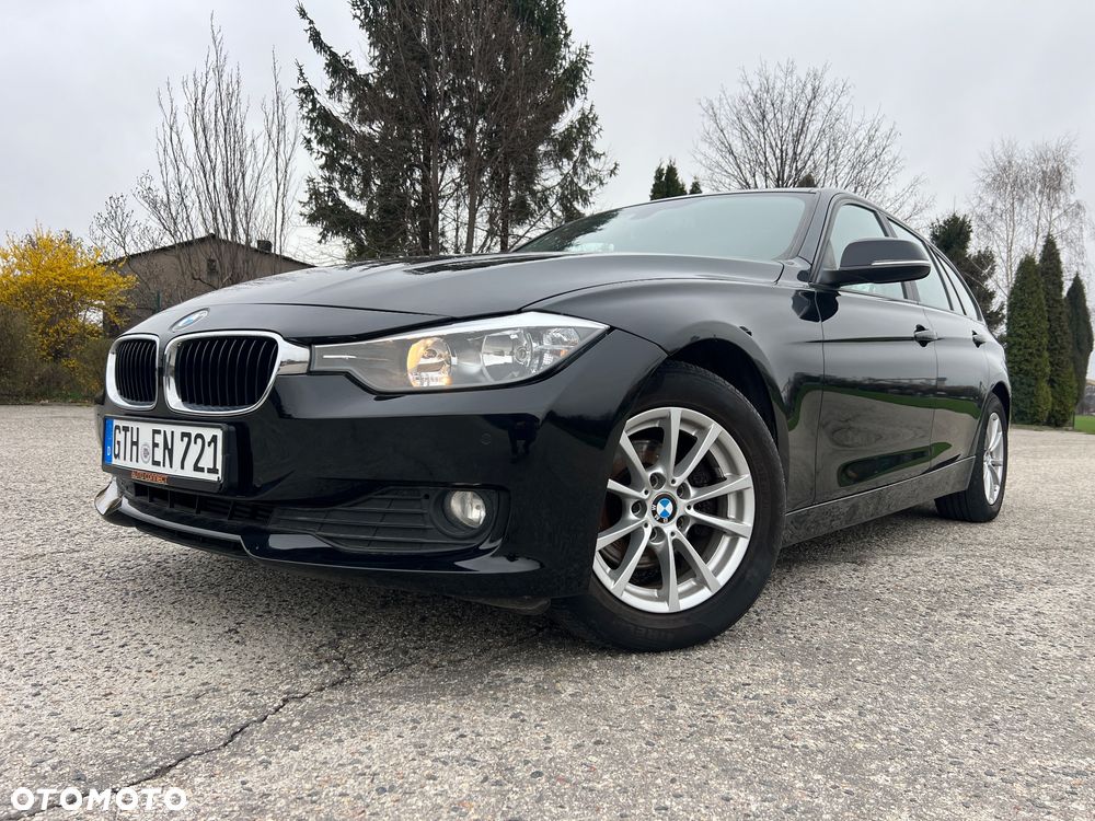 BMW Seria 3 316d - 15