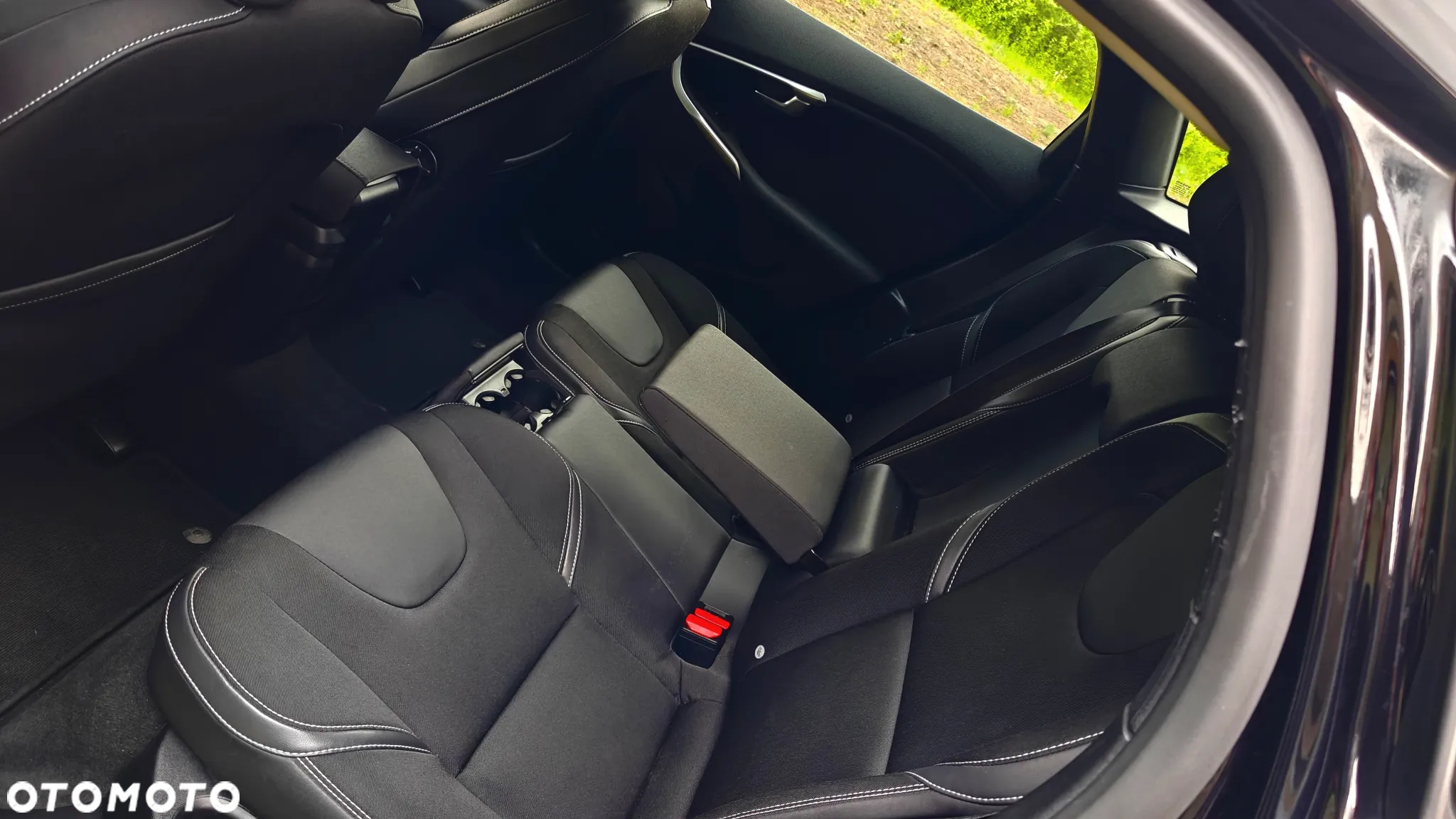 Volvo V40 D2 Drive-E Momentum - 15