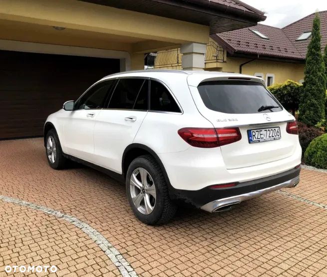 Mercedes-Benz GLC - 4
