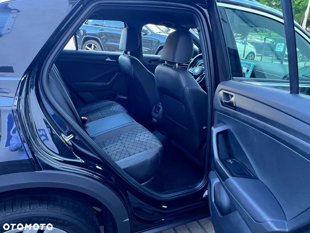 Volkswagen T-Roc 1.5 TSI R-Line DSG - 15