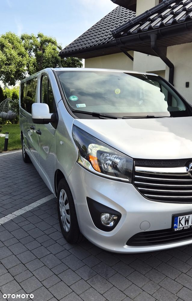 Opel Vivaro L2H1 2,9t Elegance Business - 31