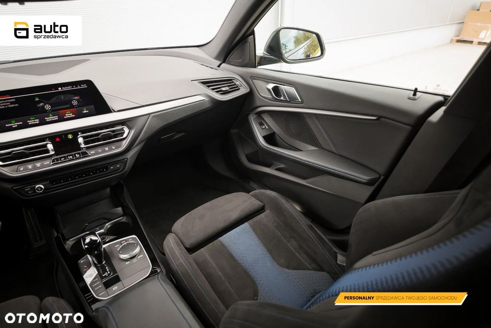 BMW Seria 2 218d M Sport - 32