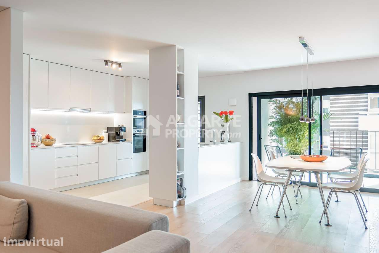 Apartamento Novo de Luxo com Vista Mar em Faro - Grande imagem: 2/28