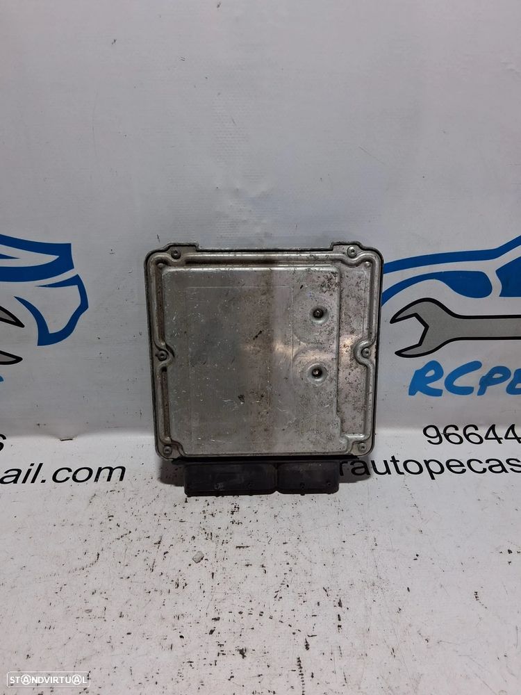 .Centralina Motor Bosch VW VAG Audi 2.0 TDi BKD 03G 906 016 FF / 0 281 011 905 - 7