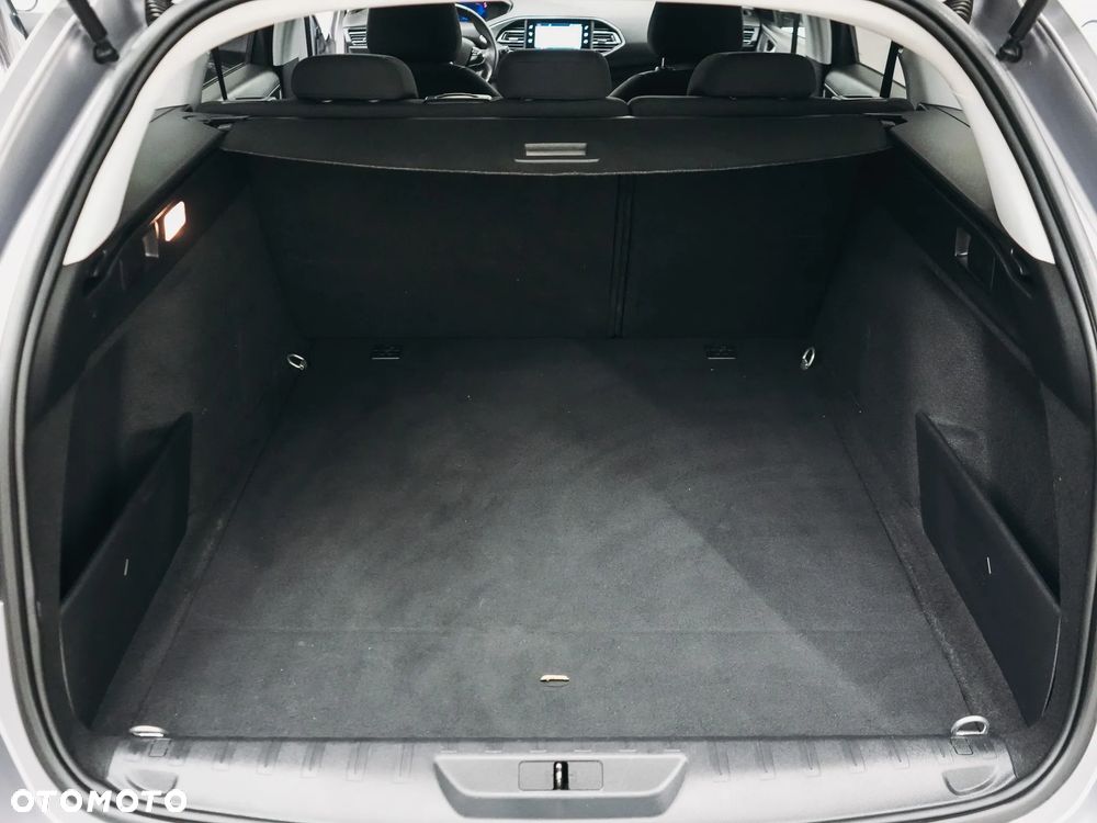 Peugeot 308 BlueHDi 100 Stop & Start Active - 36