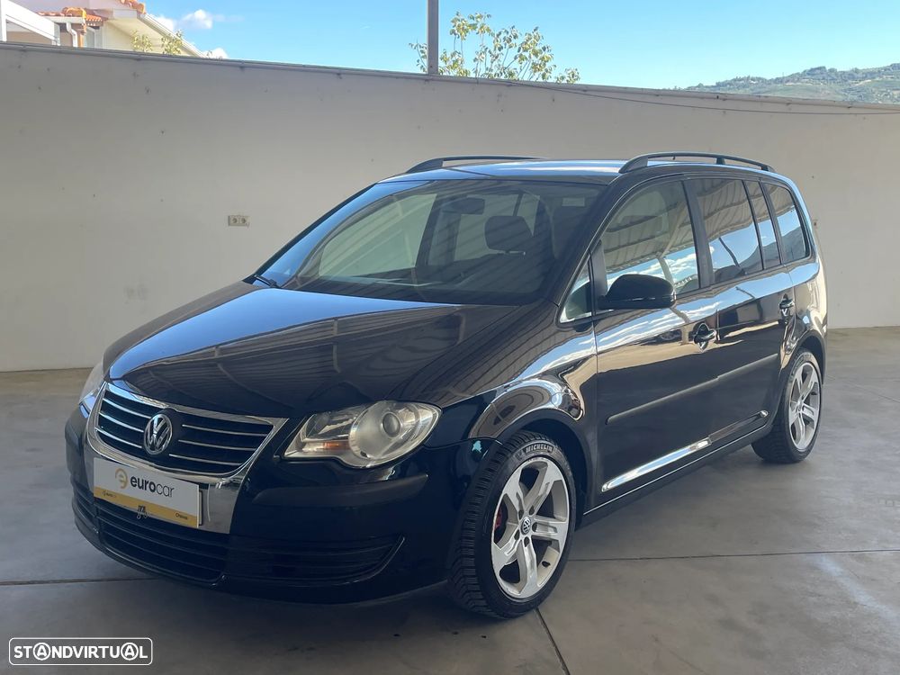VW Touran 1.9 TDi Highline 7L - 1