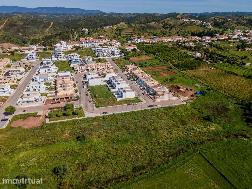 Lote para construção de moradia unifamiliar - Grande imagem: 4/18
