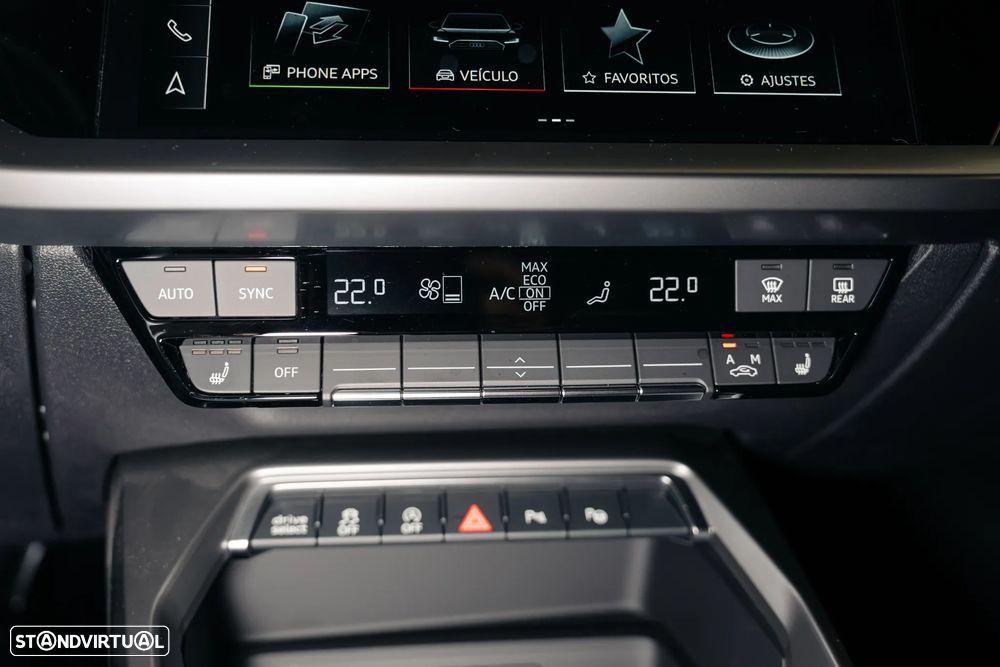 Audi S3 TFSI quattro S tronic - 37