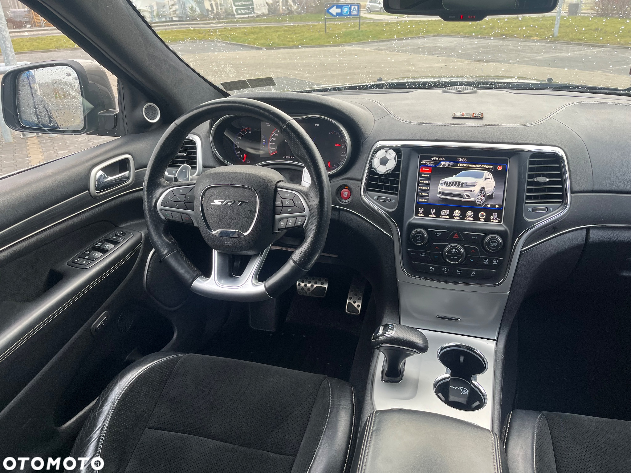 Jeep Grand Cherokee 6.4 V8 SRT8 - 11