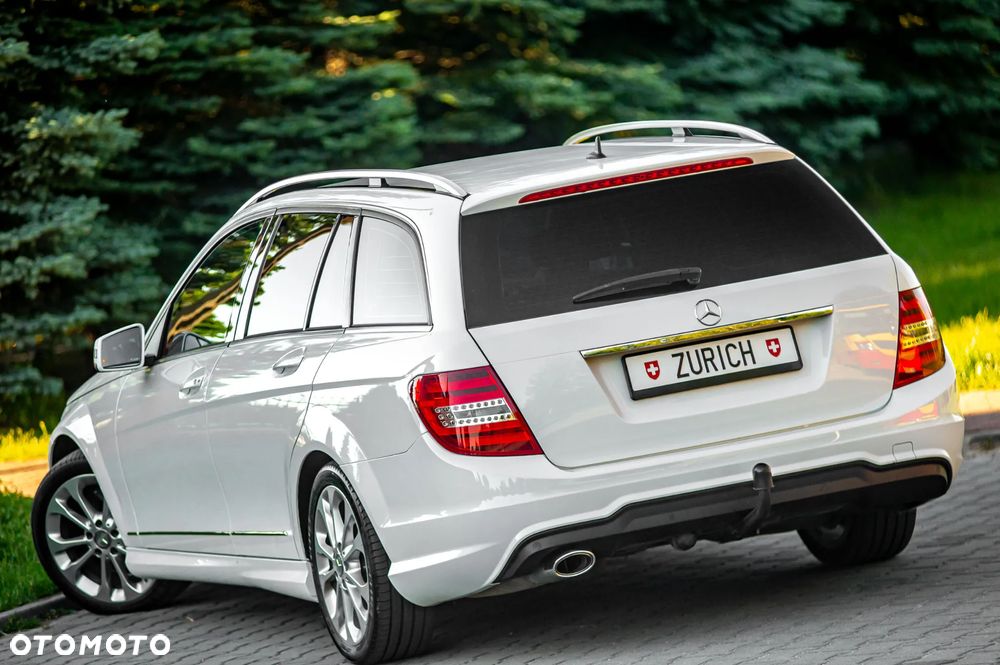 Mercedes-Benz Klasa C 250 CDI 4Matic 7G-TRONIC Avantgarde Edition - 17