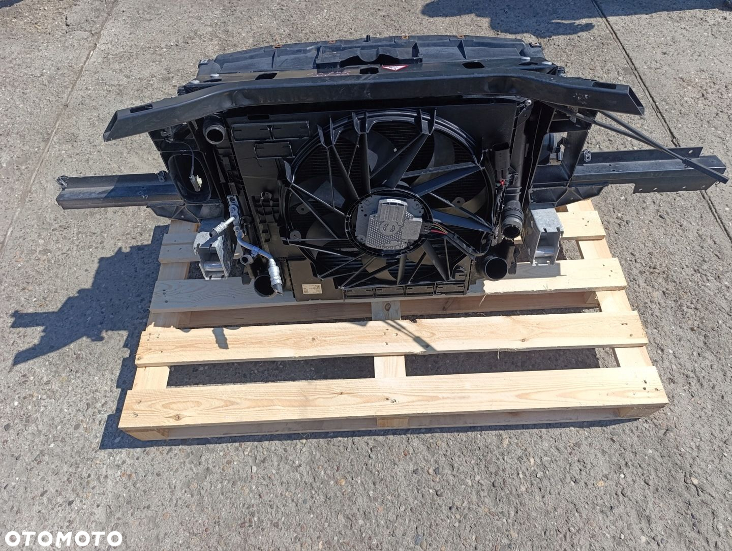BMW F25 X3 PAS PRZEDNI CHŁODNICE 2.0D N47 AUTOMAT KOMPLETNY - 7