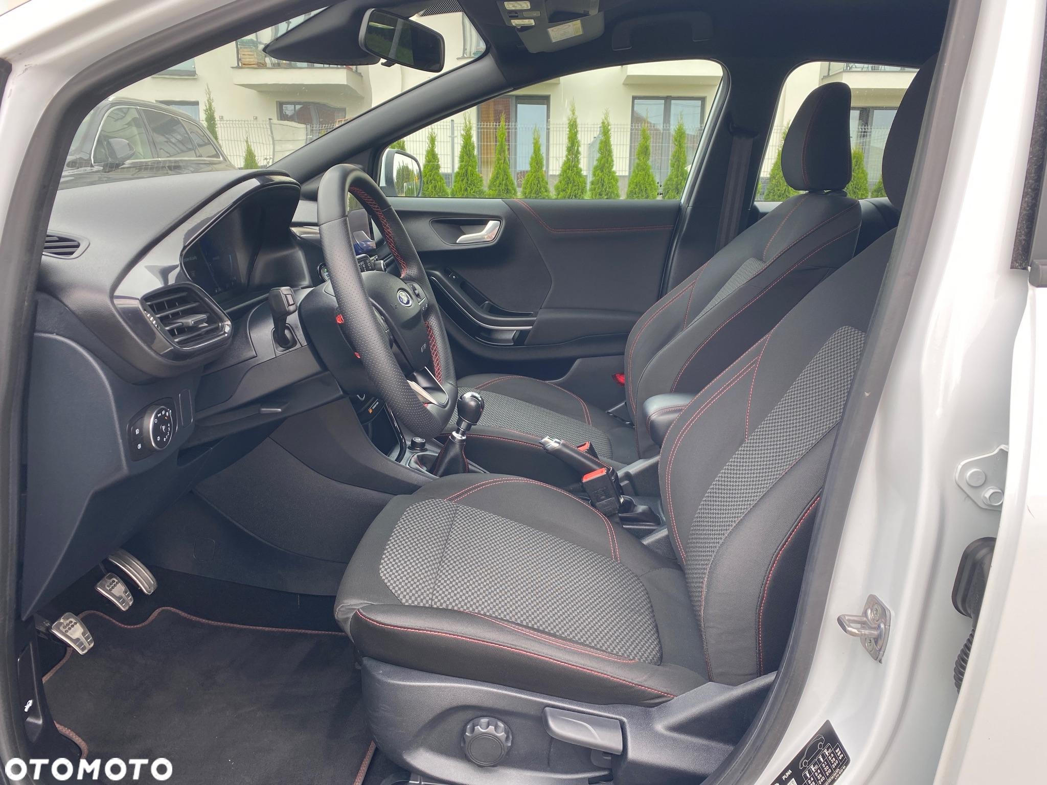 Ford Puma 1.0 EcoBoost Hybrid ST-LINE - 9