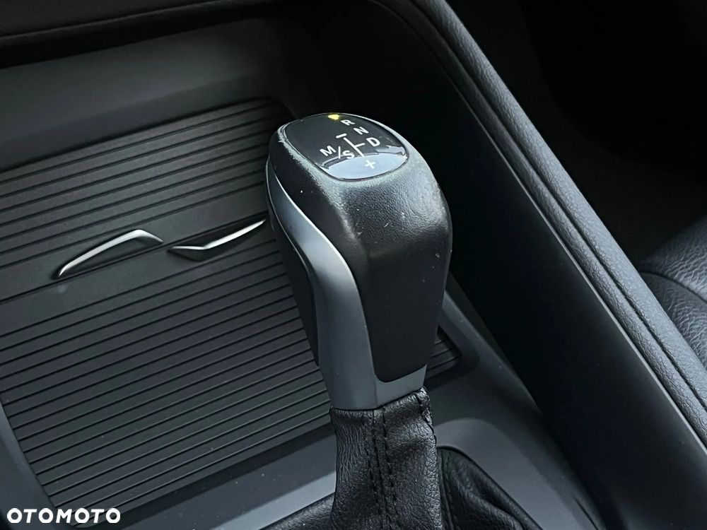 BMW X1 xDrive25e Business Edition - 27