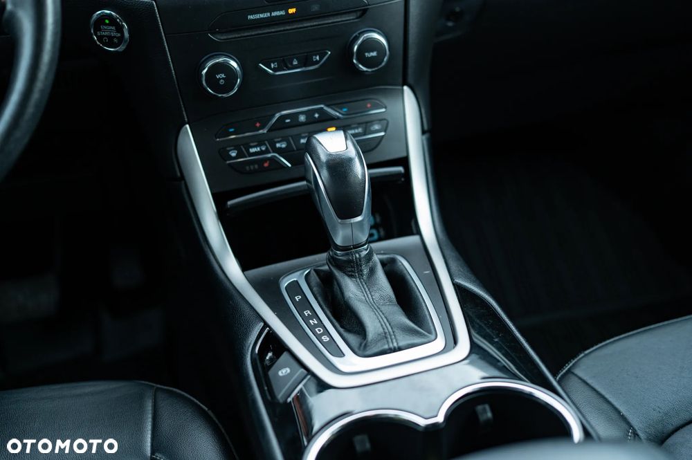 Ford Edge - 22