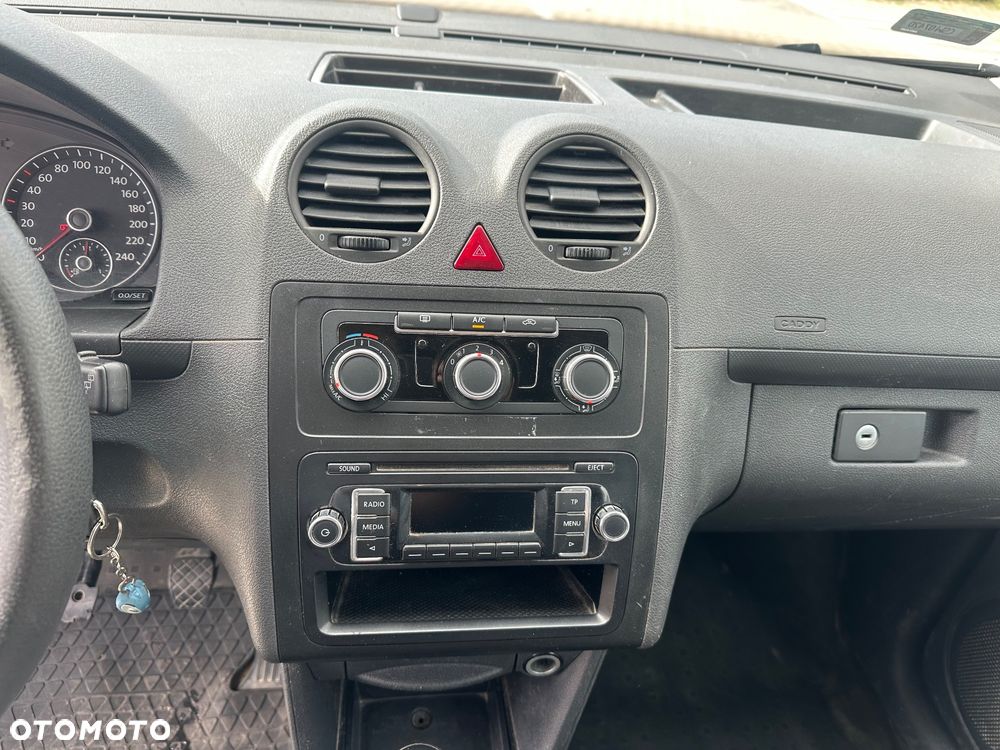 Volkswagen Caddy Maxi - 18