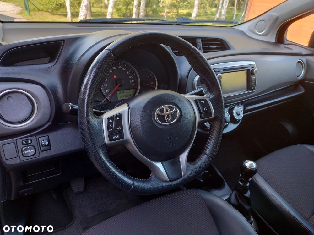 Toyota Yaris 1.33 VVT-i Comfort - 23