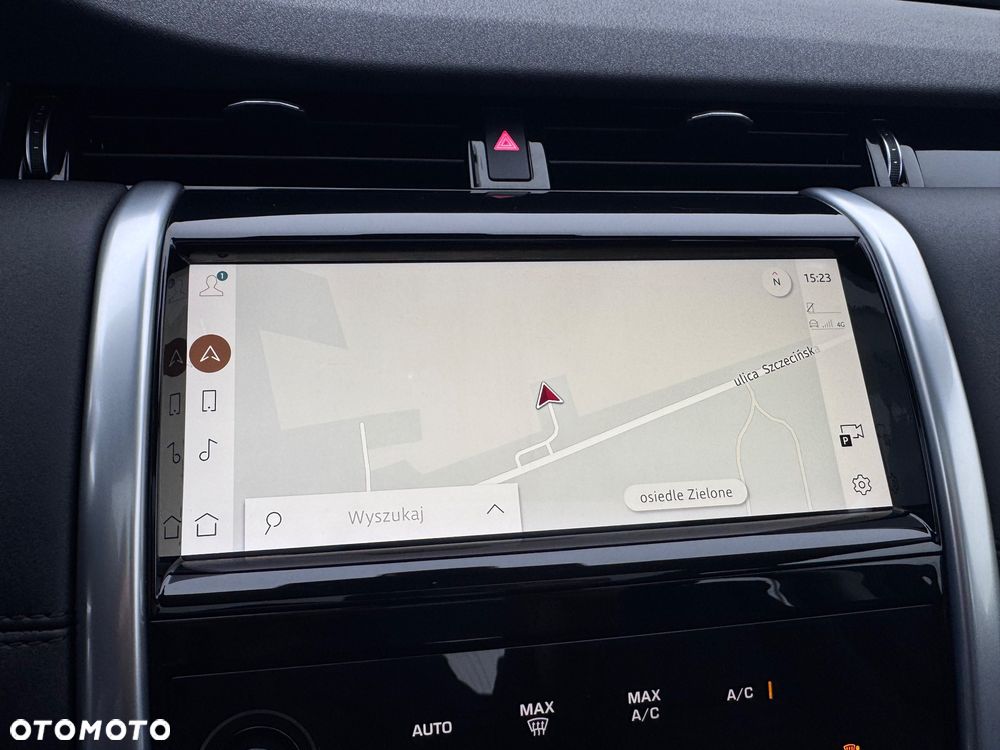 Land Rover Discovery Sport - 40