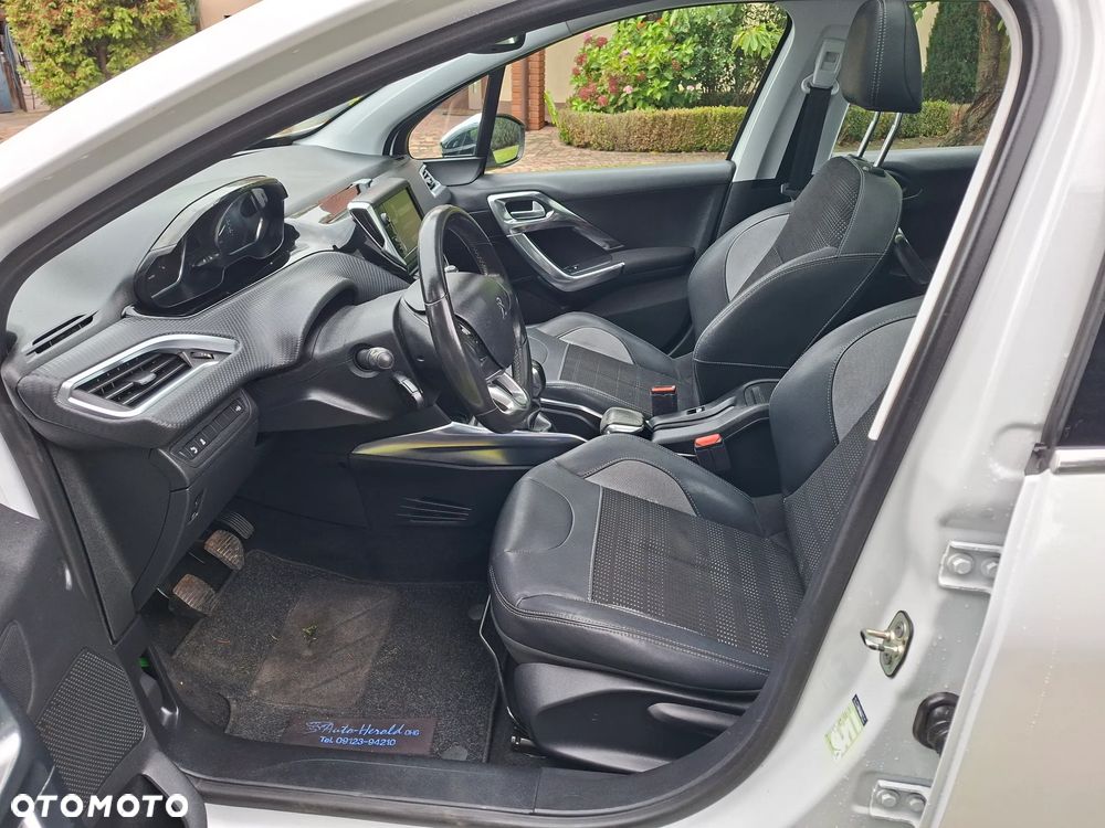 Peugeot 2008 - 10
