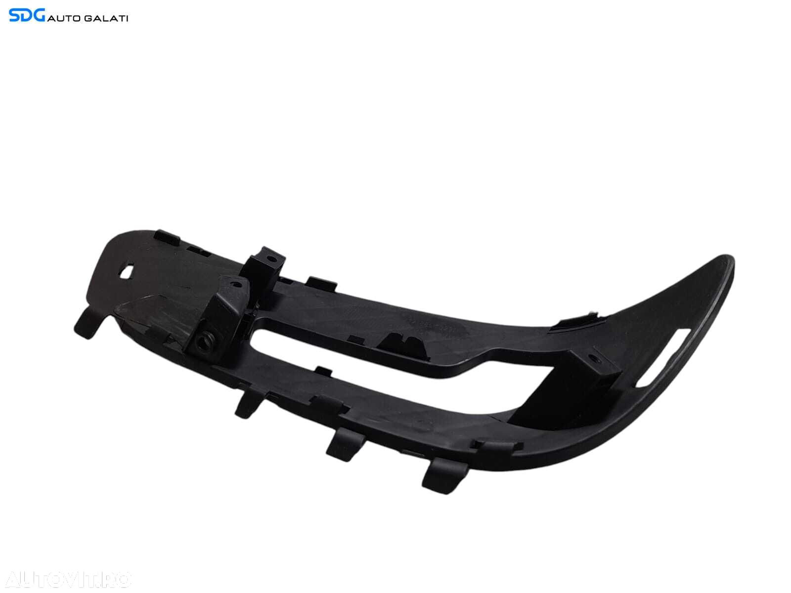 Grila Stanga de la Proiector Ceata din Bara Spoiler Fata Mercedes Clasa E Class W212 2.2 CDI 2009 - 2016 Cod 2128851323L [N1180] - 7