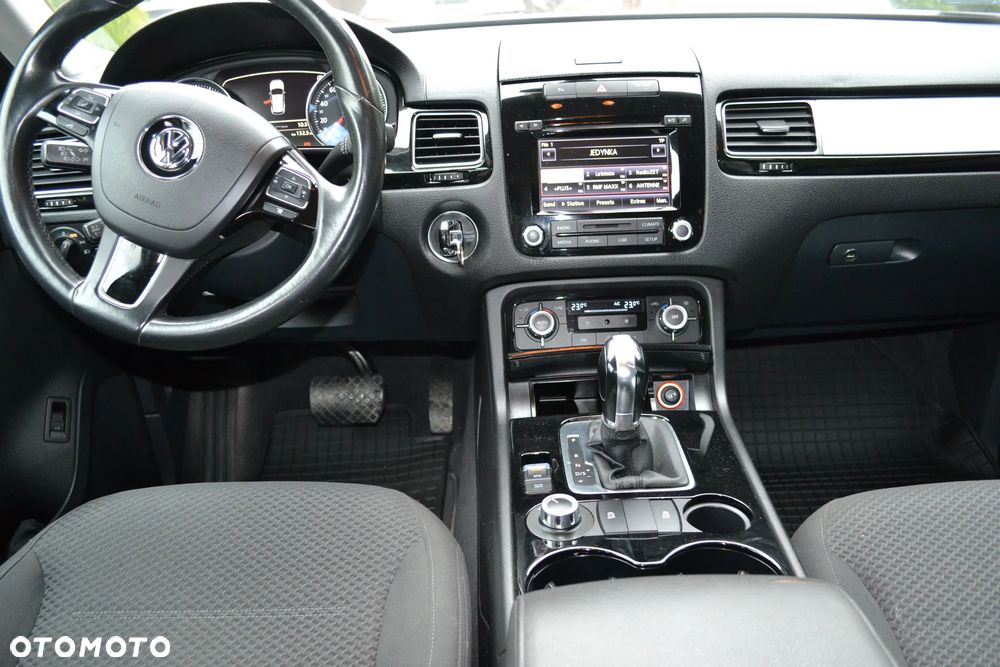 Volkswagen Touareg 3.0 V6 TDI 4XMot BMT - 6