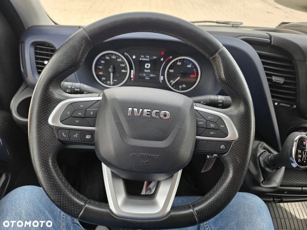 Iveco 35S18A8V L3H2 Automat Średniak Furgon Blaszak Silnik 3L 180KM Krajowy Ledy - 20