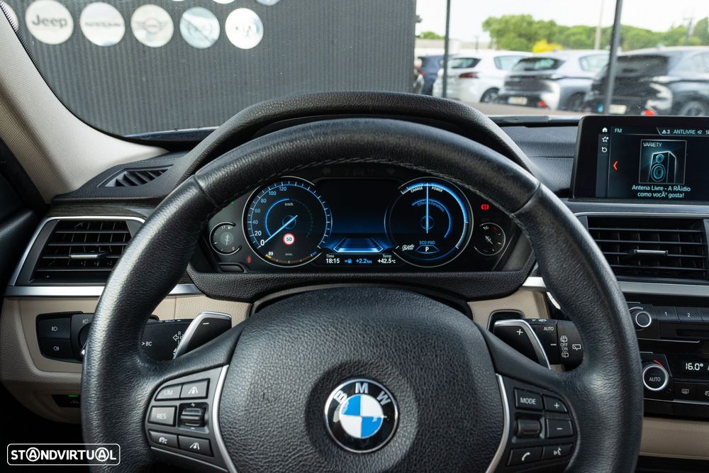 BMW 320 d ED Line Luxury Auto - 17