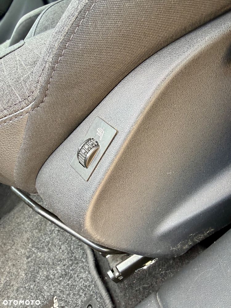Citroën C3 1.2 PureTech Exclusive - 19