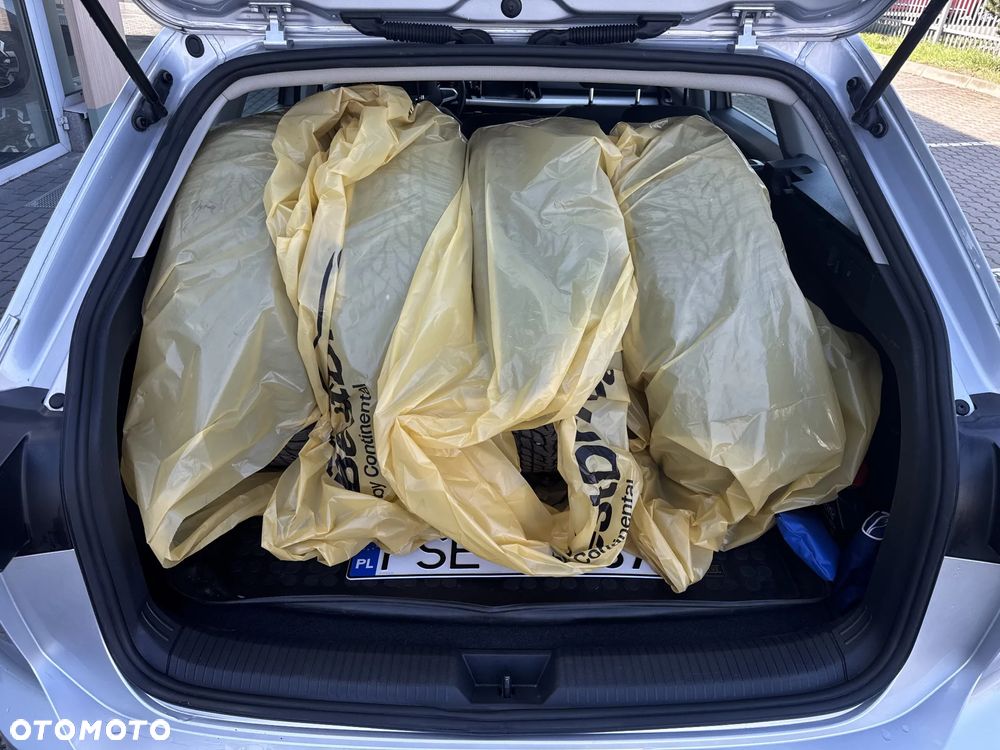 Volkswagen Golf 2.0 TDI - 19